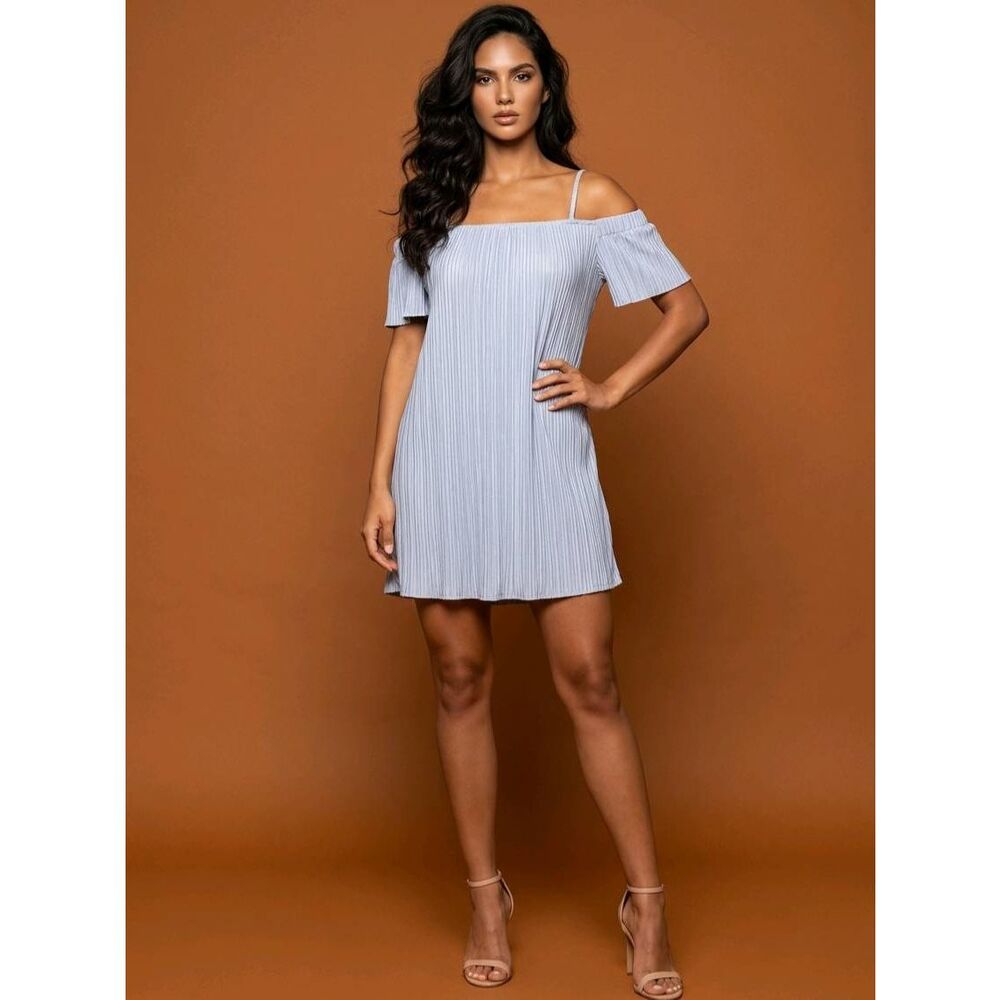 🔹️NWT Signature Studio Blue Gray Off Shoulder Crinkle Dress Small